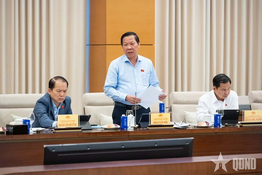 Xây dựng các chính sách vượt trội hình thành Trung tâm tài chính tại Việt Nam